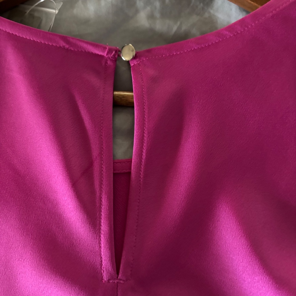 Top - Picture 4 of 6